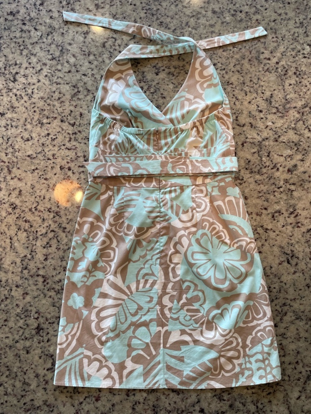 Pristine Y2K Tommy Bahama 100% cotton Mint and Beige Floral Halter Sundress 8 - Picture 6 of 7